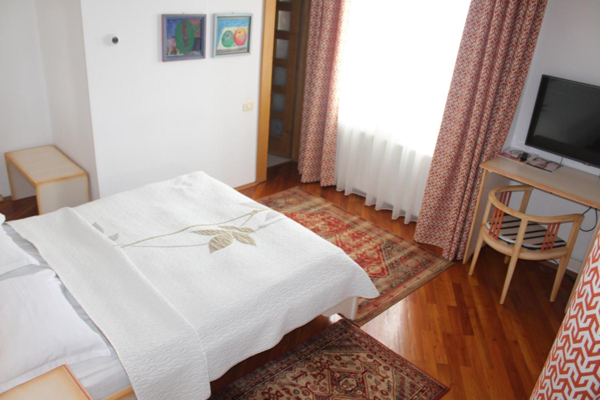 Hotel Casa Cranta Brašov Exteriér fotografie